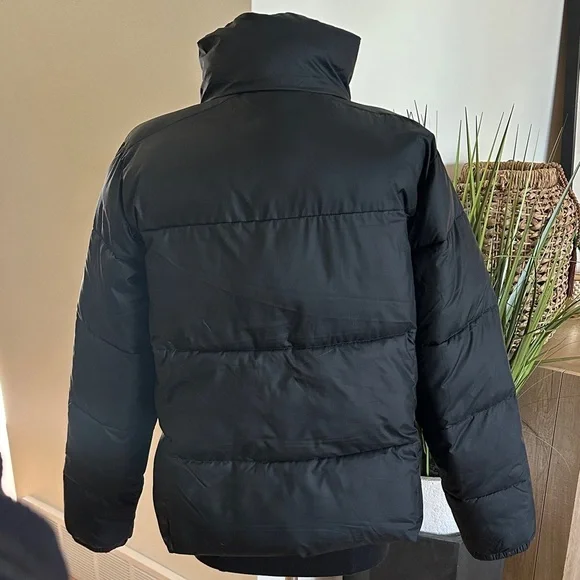 Like New - Columbia Midnight Black Puffer Jacket - Size L - Picture 8 of 13